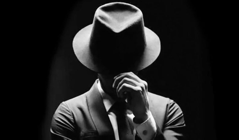 MR H